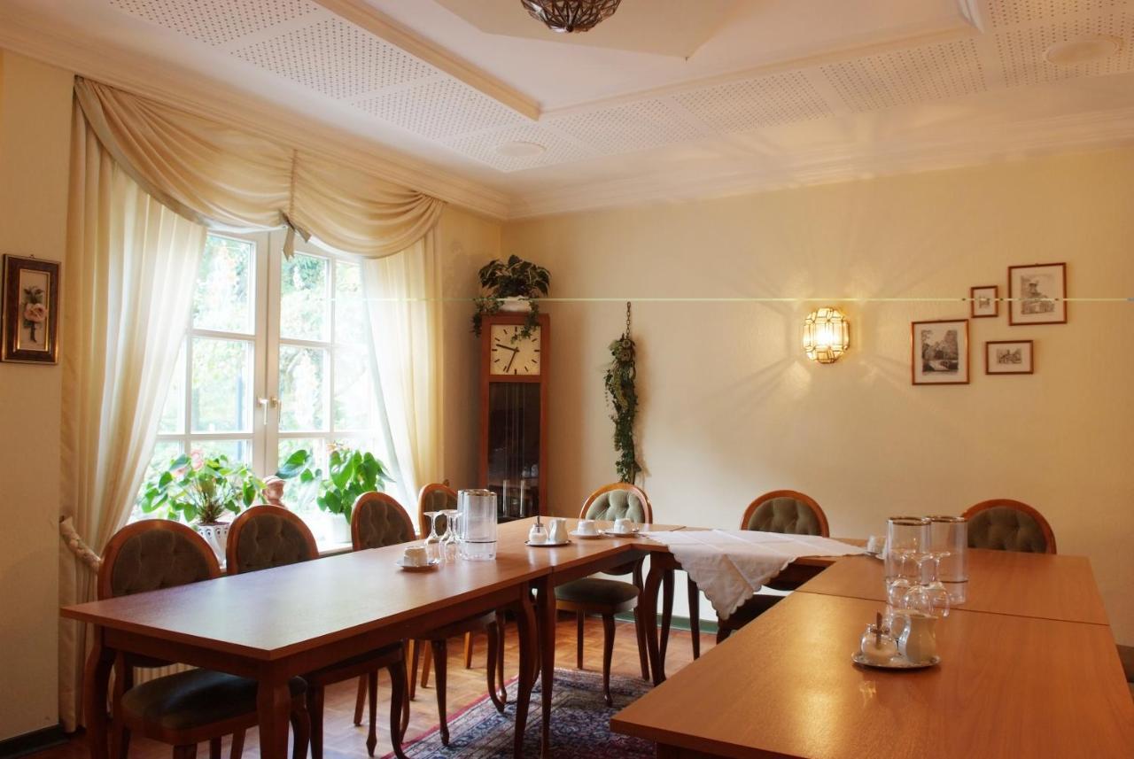 Hotel Waldquelle เอาริคช์ ภายนอก รูปภาพ